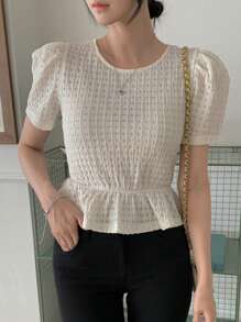 DAZY Women's Waist-Cinching Chic Blouse, Round Neck Short Puff Sleeve French Style Casual T-Shirt, Summer