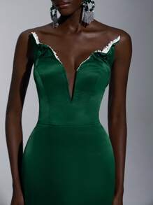 Elitara Elegant And Gorgeous Dark Green Elastic Knitted Handmade Pearl Rhinestones Avant-Garde Special-Shaped Tie High Waist Slim Fishtail With A Hem Dress Suitable For Dating Single Party Cocktail Party Dance Formal Occasion Evening Party Formal Occasion Dinner Dress, Gown, For Wedding Guest