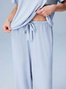 LUVLETTE Weicher TENCEL™ Modal Basis T-Shirt & Hose Loungewear, luftiges Pyjama-Set mit Taschen