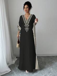 Chiquease Women's Elegant Deep V-Neck Retro Print Drop Shoulder Loose Dress - Black - View 4