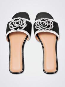Maija Sandal Kasual Wanita Motif Anyaman Bunga, Bergaya & Elegan - Hitam - View 5