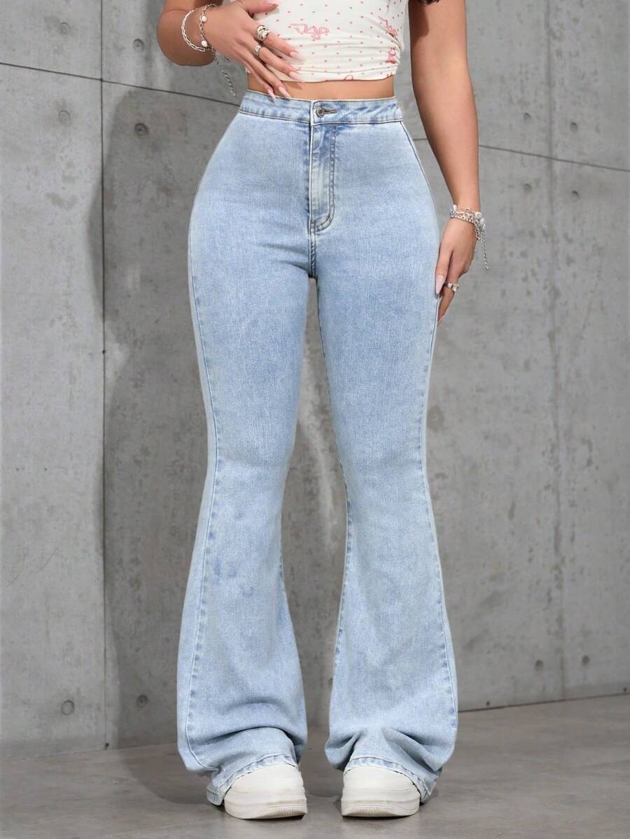 SHEIN Privé 女士高腰喇叭休闲百搭牛仔裤 - 淺色水洗藍 - 查看 1