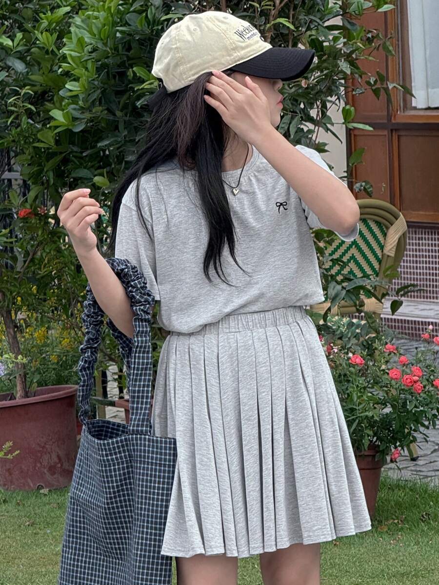 DAZY 2pcs/Set Tween Girls Crew Neck Embroidered Butterfly Knit Top And Skirt Outfit, Summer, Back To School Clothes - Grey - View 1