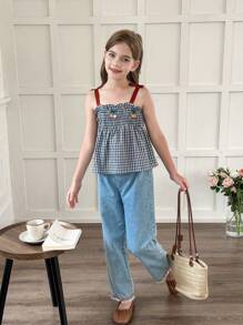 SHEIN Vintaside Kids Girls' Versatile Stylish Checkered Bow Camisole Vest And Fashionable Casual Long Jeans Set, Suitable For Outings, Vacations, Family Gatherings, Shopping, And Daily Wear - Multicolor - View 3