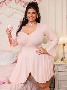 Plus Size Women Solid Color Pleated Long Sleeve Sexy Nightgown