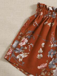 SHEIN VCAY Tie Back Crochet Cami Top & Paperbag Waist Floral Shorts Set Two Pieces Set