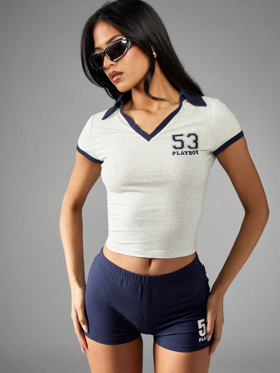 Missguided x Playboy Áo thun thể thao trẻ em cổ bẻ ngắn cổ chữ V Varsity Sport Number tay ngắn mùa hè xuân tập luyện thể dục thường ngày dạo phố Y2K - Nhiều màu - Xem 1