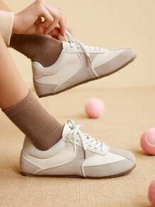 CUCCOO EASI Tênis Casuais Femininos, Sapatos de Sola Grossa Branca, Sapatos Esportivos Planos