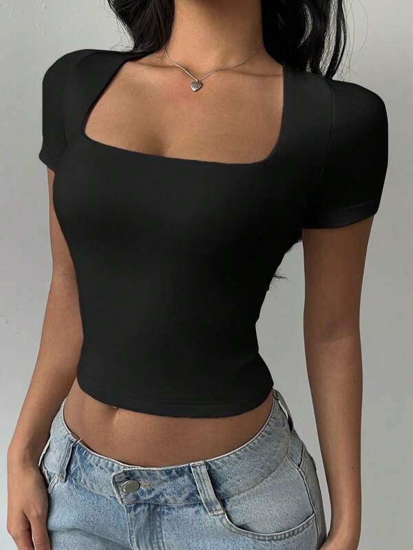SHEIN BASICS Solid Color Knit Convertible Collar Fitted Cropped Women Top