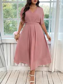 Reflora Plus Size Elegant Solid Color V-Neck Batwing Sleeve Dress, Summer - Dusty Pink - View 7