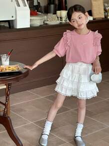 DAZY Camiseta de punto con cuello redondo y aplicación de encaje para niñas preadolescentes, ropa de verano y vuelta al colegio