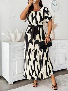 Flirla Plus Size Elegant All-Over Print Pleated Short Sleeve Dress, Summer - Black and White - View 1