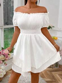 Sunnyshic Plus-size zomerjurk met off-shoulder, ruches, geplooide taille, pofmouwen en gelaagde zoom, vakantie- en strandoutfits voor vrouwen