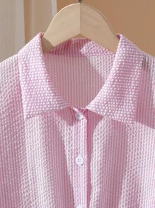 SHEIN 1 件女童条纹纹理面料蝙蝠翼短袖衬衫，休闲春夏假日风格 - 粉色 - 查看 4