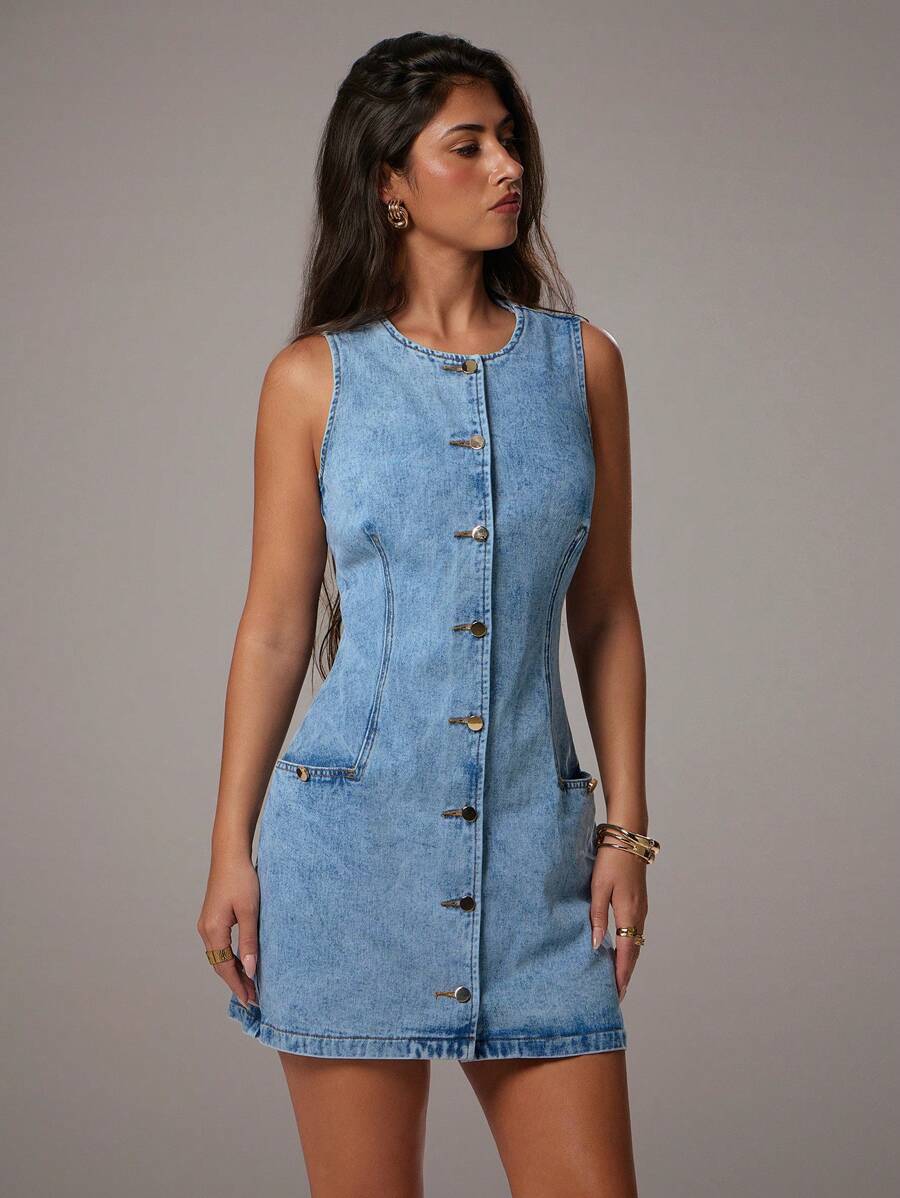 Avantive Váy denim bó sát không tay cổ tròn mùa hè mới với hàng nút trang trí bằng kim loại hai hàng - Rửa nhẹ - Xem 1