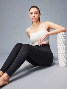 LUVLETTE Women's Black Seamless Wide Waistband Waist Elegance Yoga Fitness Active Gym Basic Leggings - Black - View 14