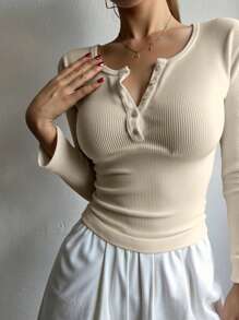 DAZY 女式修身圆领半开襟长袖上衣，特殊面料，秋季服装