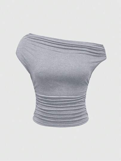 Grunge Punk Y2K Shibuya Girl Crop Top, Millennium Retro Revived Fitted Ruched Asymmetric Shoulder T-Shirt For Women