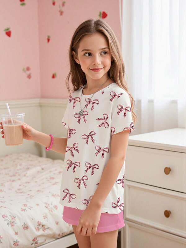 Tween Girls' Casual Minimalist Bow Pattern Round Neck Short Sleeve Shorts Pajama Set, Suitable For Summer