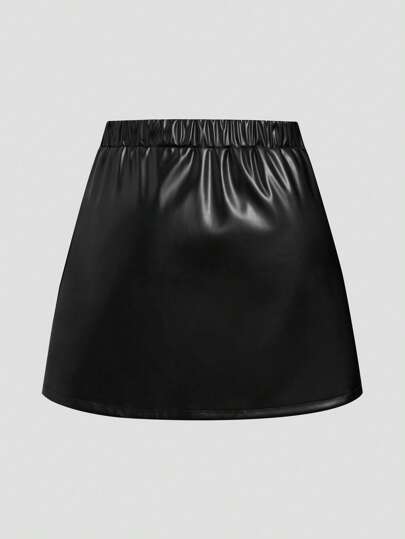 Sweetra Plus Size Women's Spring/Summer Pleated Asymmetric Mini PU Leather Skirt, Cute Stylish Elegant Black