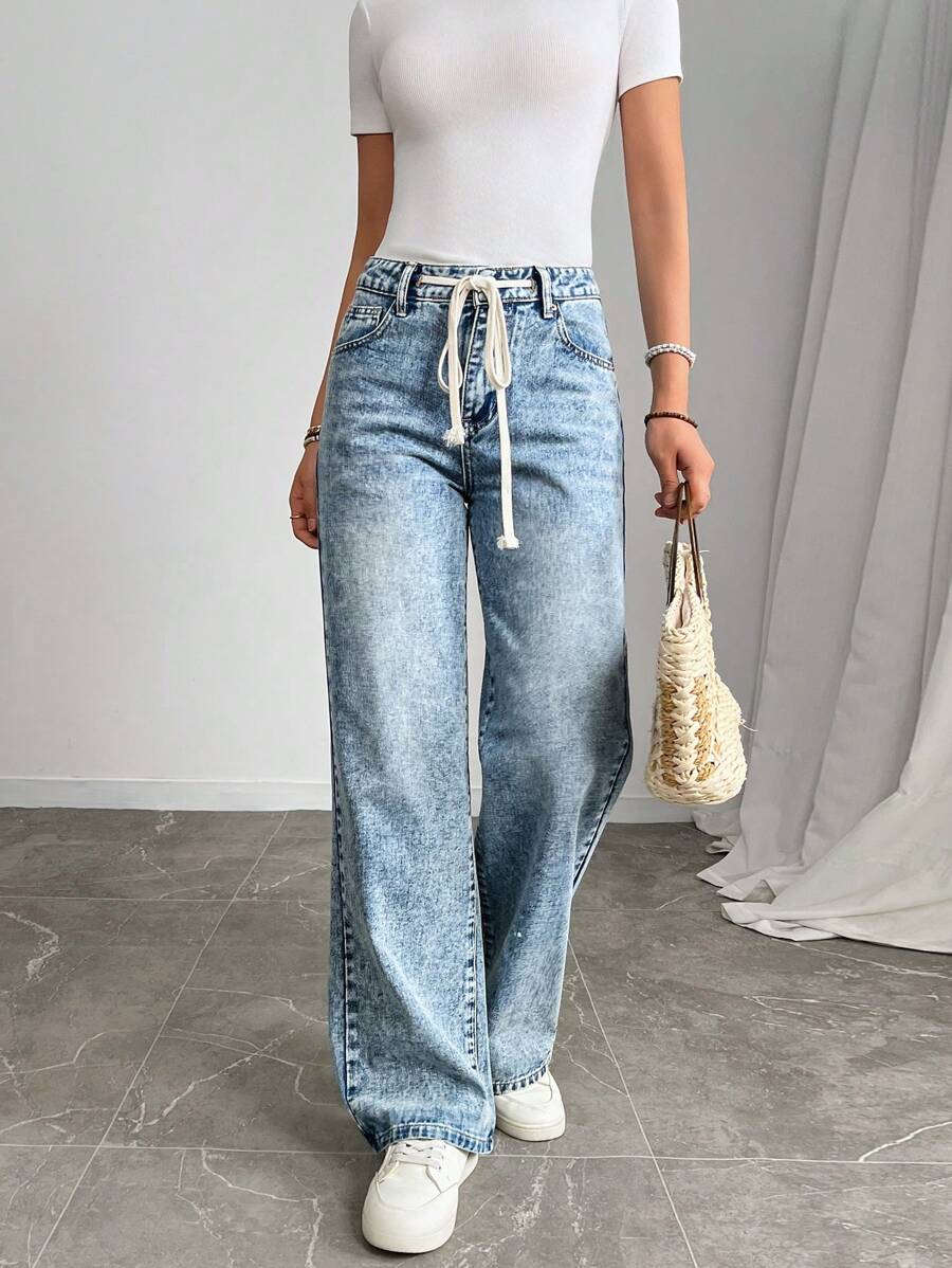 Breezaya 女式系腰带口袋直筒宽松水洗牛仔裤 - 淺色水洗藍 - 查看 1