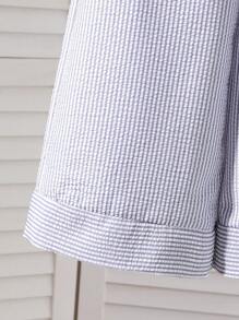 SHEIN 2件套女童条纹格纹短袖翻领衬衫和裤子套装，高品质夏季休闲童装 - 灰色 - 查看 3
