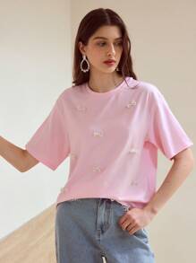 MOTF STUDIO FAUX PEARL BOW DECOR T-SHIRT