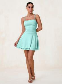 Zolique Einfarbiges gerafftes Trägerkleid, sexy Kleid, geeignet für den Sommer