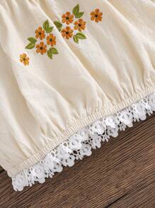 SHEIN Baby Girl Fit Casual Simple Comfort Round Neck Flower Pattern Embroidered Shirt Shorts Two Pieces Set - Apricot - View 7