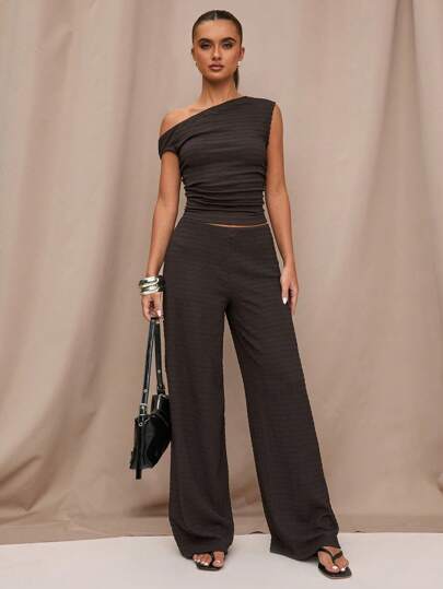 SHEIN BAE 2st Sommarset: Kaffefärg Asymmetrisk asymmetrisk Jacquardstickad topp och bekväma stickade fickor med vida ben, Lämplig för elegant streetwear, strandsemester, italiensk semester, gå ut, kryssningsoutfits, brunchoutfits, Ibiza outfits