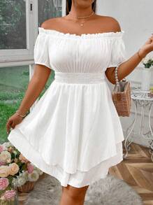 Sunnyshic Plus-size zomerjurk met off-shoulder, ruches, geplooide taille, pofmouwen en gelaagde zoom, vakantie- en strandoutfits voor vrouwen