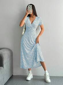 SHEIN PETITE Women's V-Neck Ditsy Floral Summer Short Sleeve Dress (Random Cutting) Maxi Women Outfit - Multicolor - View 6