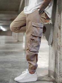 Manfinity Homme Men Stylish Casual Multi-Pocket Cargo Pants, Suitable For Summer - Khaki - View 1