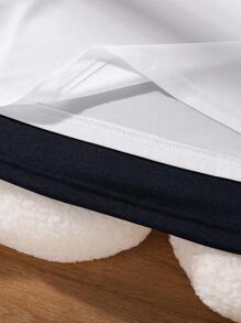 SHEIN T-shirt blu con colletto Judy per ragazza tween, 2 pezzi a tinta unita a maniche corte, moda stile 3D semplice, adatti per uscite primaverili/estive, vacanze, viaggi, uso domestico e sport casual