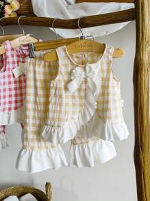 SHEIN Baby Girls' Yellow Gingham Ruffle Sleeveless Top And Pants Set: Adorable Polyester Outfit For Summer - Yellow - View 1