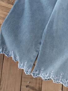 SHEIN 2pcs/Set Girls Casual Fashionable Ruffle Collar Sleeveless Loose Embroidery Lace Tank Top + Denim Embroidered Flared Pants Suit, Versatile For Holiday, Travel And Daily Wear, Summer