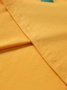 Manfinity Roghcode Men's Street Graphic Print Polo Shirt, Fashionable For Summer - Yellow - View 5