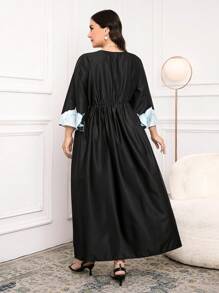 Modelyn Vestido holgado de manga 3/4 con cuello en V y estampado floral, para uso en vacaciones, talla grande para mujer - Multicolor - Ver 2