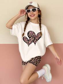 SHEIN 2 Stücke Mädchen Vintage Leoparden Muster Herz Grafik, Weinrot Farbschema, lässig locker sitzende Kurzarm T-Shirt und Shorts Set, geeignet für den Sommer