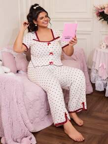SweetSlumber Conjunto de pijama de talla grande con diseño de corazón dulce, ribete de volantes y color contrastante