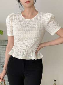 DAZY Women's Waist-Cinching Chic Blouse, Round Neck Short Puff Sleeve French Style Casual T-Shirt, Summer