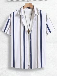 Manfinity Homme 男士撞色条纹短袖休闲衬衫，夏季男士上衣，清凉衬衫，时尚衬衫，夏季男士条纹纽扣衬衫，男士度假装，男士沙滩装 - 彩色 - 查看 3