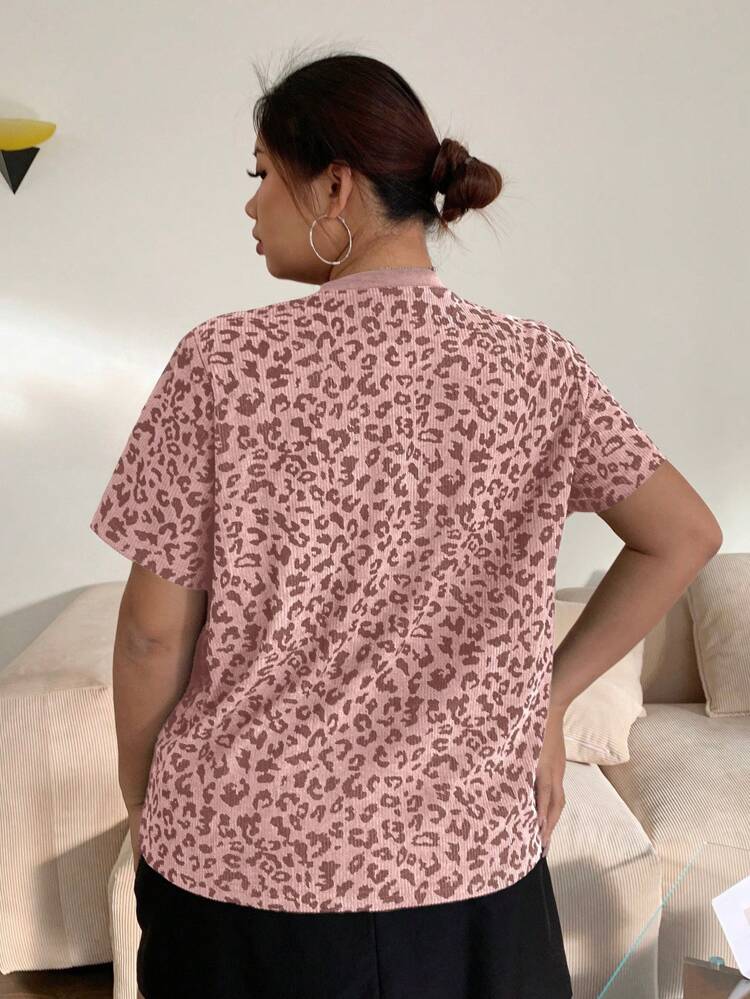 Dazy Petite Plus Plus Size Leopard Print Loose Fit Crew Neck Short Sleeve T-Shirt, Mocha Beige, Spring/Summer, Back To School Clothes