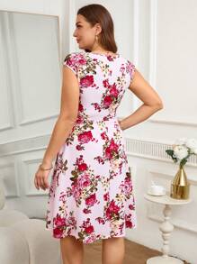 SHEIN Clasi 夏季大码优雅花卉印花连衣裙