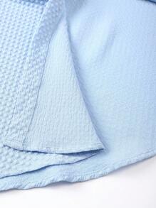 Manfinity KASUA Manfinity Swimmode Men's Color Block Short Sleeve Shirt And Shorts Set Men Swim Trunks Textured Fabric Men Swim Trunks Men's Summer Casual Solid Color Textured Shirt & Shorts Set Men Swim Trunks Men Swim Trunks