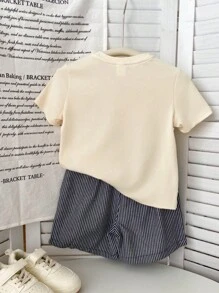 SHEIN LMoss Kids 2pcs/Set Boys Casual Graphic Tee And Striped Elastic Waist Shorts Set, Suitable For Birthday Party, Party, Performance, Wedding, Baptism, Back To School, Daily Wear, School, Travel, Sports, Spring And Summer - Khaki - View 2
