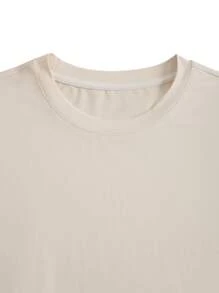 Manfinity Homme Conjunto casual de dos piezas para hombre con camiseta de manga corta de cuello redondo con estampado de rayas y shorts con cordón en la cintura