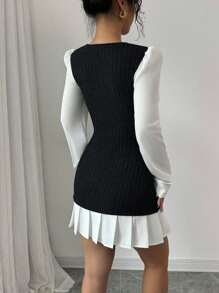 Chiquease Autumn/Winter Pleated Waist Elastic Crew Neck Mini Dress, Slimming And Versatile - Black and White - View 2