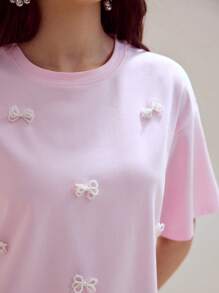 MOTF STUDIO FAUX PEARL BOW DECOR T-SHIRT