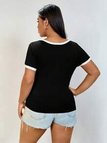 SHEIN Essnce Damen Große Größen Colour-Blocking T-Shirts, Kurzarm Tops, Sommer Damen Bekleidung Sommer Tops Sommer Outfits für Frauen Party Oberteile Damen Süße Sommer Tops Rave Top